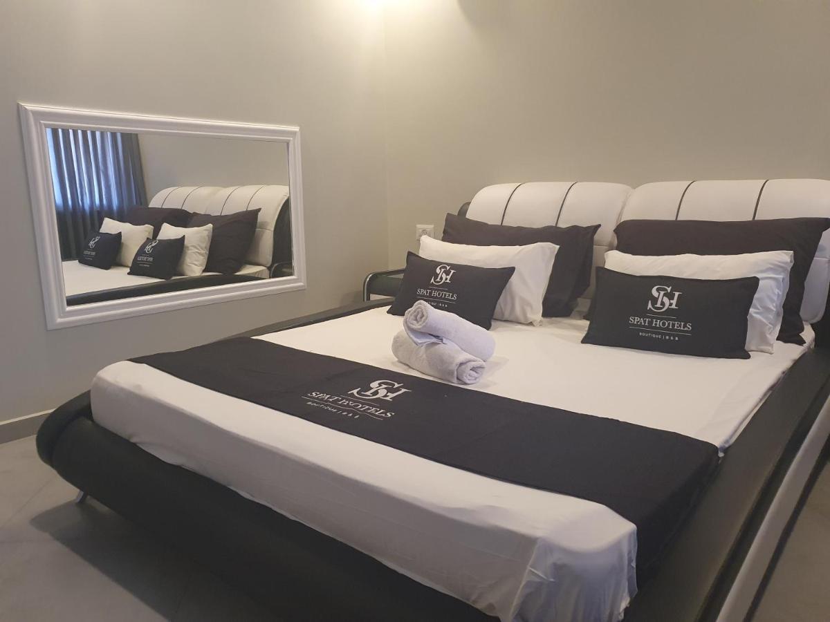 Spat Business Holon Dış mekan fotoğraf