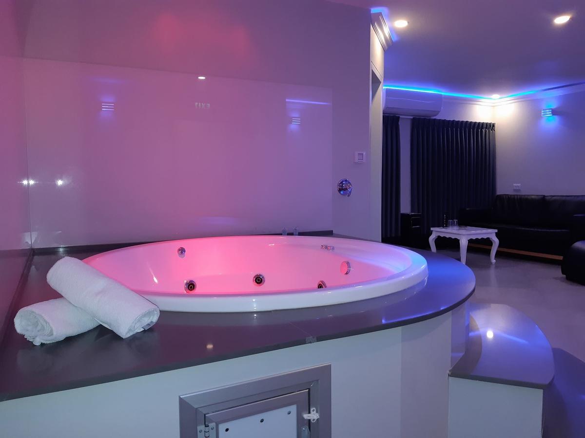 Spat Business Holon Dış mekan fotoğraf